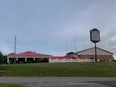 COVERED BRIDGE INN & SUITES