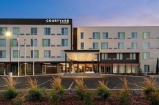 Courtyard by Marriott Cleveland