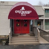 Grey Bonnet Inn