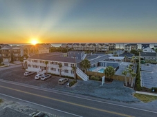 Loggerhead Inn & Suites