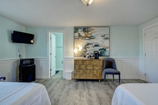 Loggerhead Inn & Suites