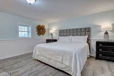 Loggerhead Inn & Suites