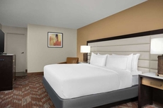 DoubleTree by Hilton Greensboro Airport