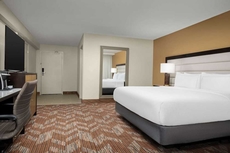 DoubleTree by Hilton Greensboro Airport