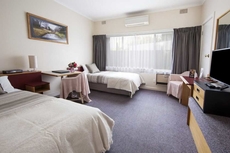 Cooma Motor Inn