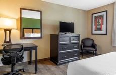 Relax Suites Extended Stay - La Mirada