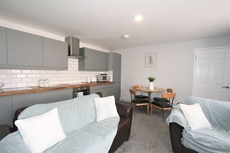 Friary House Serviced Apartments by Roomsbooked - 24Hr Reception