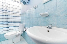 Kurmi House Lima Airport