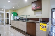 Fabhotel Gvr Grand