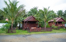 Damnak Borey Resort