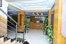 Azeem International Hotel And Restaurant