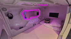 HOTEL GALAXY POD