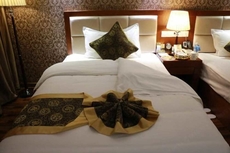 Qingtian Boutique Hotel (Zhaotong Fengxia Road)