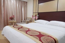 Home Inn Huaxuan Collection (Lu'an High-speed Railway Station)