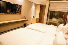 Mi Choice Hotel (Huanggang Normal College)