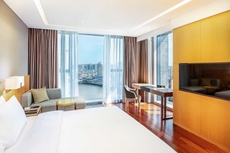 Holiday Inn Neijiang Riverside, an IHG Hotel