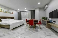 Boluo Yanting Business Apartment