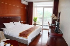 Shengzhong Lake Holiday Hotel