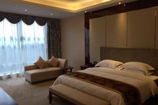 Evergreen Tongjiang Hotel