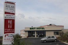Brit Hotel Montargis - Le Relais Du Miel