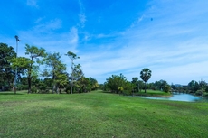 Baan Suan Khunta Golf Resort