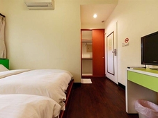 Backpackers Inn