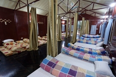 Green Hill Hostel & Homestay