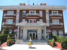 Camino Real Hotel