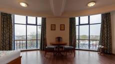 Hotel Crystal Palace Meerut