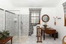 Royston Hall Guesthouse