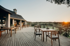 Hlosi Game Lodge