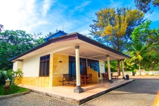 Tanjung Pesona Beach Resort And Spa