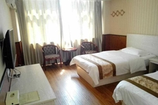 Fangxian Shuyue Business Hotel