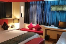 Prince Bingley Hotel (White Feather Road, Xixia, Nanyang)