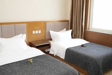 Yujia Hotel (Rongcheng Sakura Lake Sports Park)