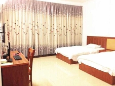 Hezhou Huangyao Longquan Business Hotel