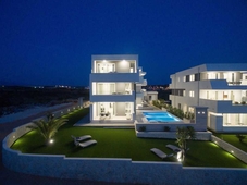 Apartments & Rooms Pool Villas Maris B