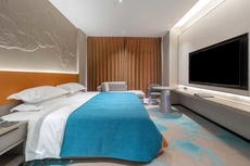 HIGH-TECH NEW YUET INTERNATIONAL HOTEL