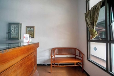 Hotel O Central Madiun Near Stasiun Kota Madiun