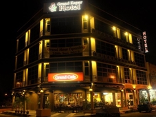 Grand Kapar Hotel