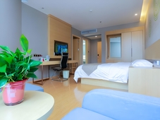 GreenTree Inn Chuzhou City Government Zijin Commercial City Select Hotel