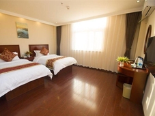 GreenTree Inn Huaian Xuyi Royal Garden Express Hotel