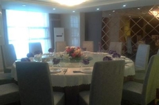 GreenTree Inn Jiuquan Century Plaza Hotel