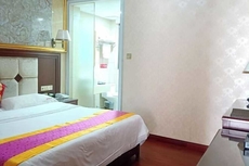 Guilin Liyin Holiday Hotel (North Railway Station Branch)