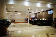 Bafang Junyue Hotel (Zhanjiang Yingzhan Square)