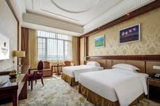 Shangyang Lake New Century Hotel