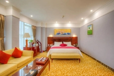 Yishan Business Hotel