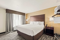 Riverstone Suites - Chippewa Falls