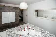 Apartments Mali Nono