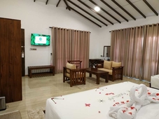 Sigiriya Cashew Palace Resort